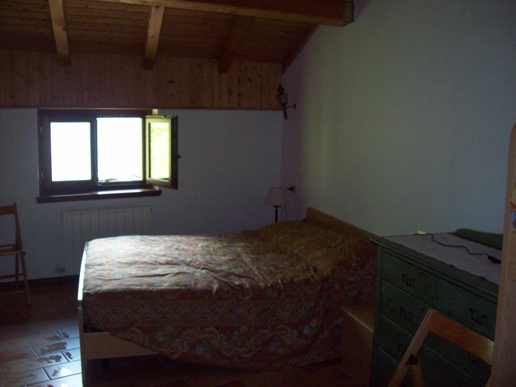 Appartamentino Nel Bosco Sondrio Ngoại thất bức ảnh